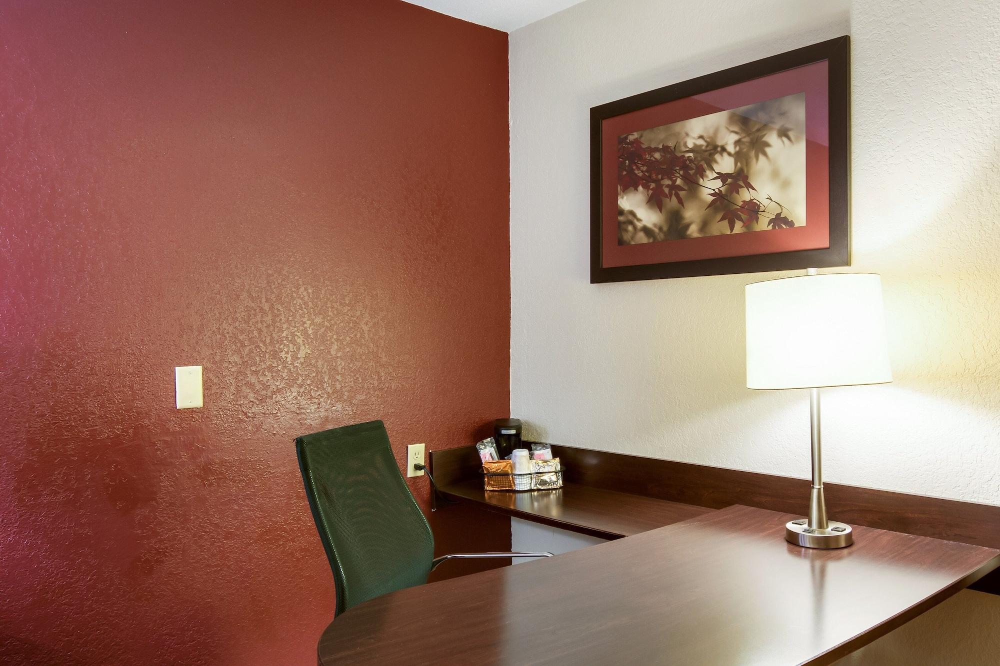 Red Roof Inn Grand Rapids Airport Cascade Εξωτερικό φωτογραφία