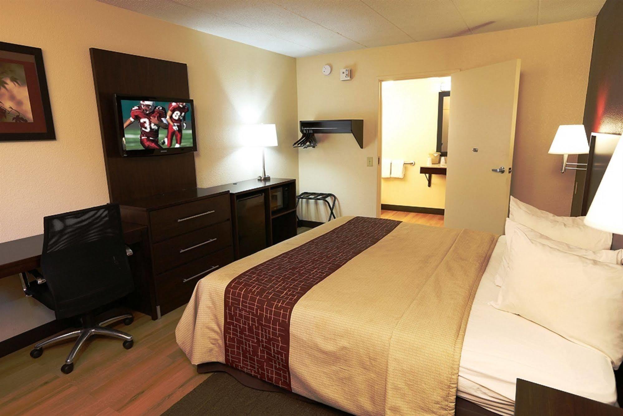 Red Roof Inn Grand Rapids Airport Cascade Εξωτερικό φωτογραφία